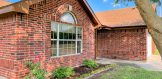 1302 Lagarto Rd. George West Texas Live Oak County Residential property for Sale exteriro landscaping